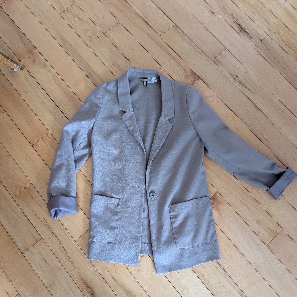 H&M Divided Taupe Blazer